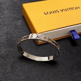 Picture of LV Bracelet _SKULVbracelet07cly0610893